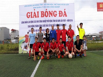 Hồng Hà sôi nổi tham gia Giải bóng đá công nhân lao động các khu CN mở rộng lần thứ V