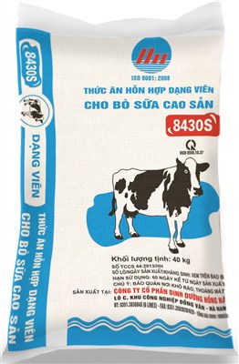 Concentrate feed for dairy cow with high milk production 